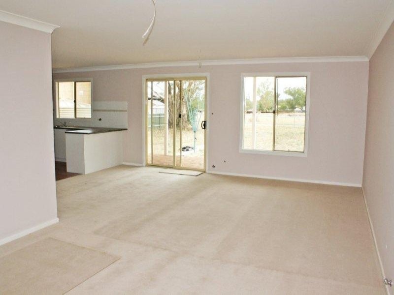 11 William St, Old Junee NSW 2652