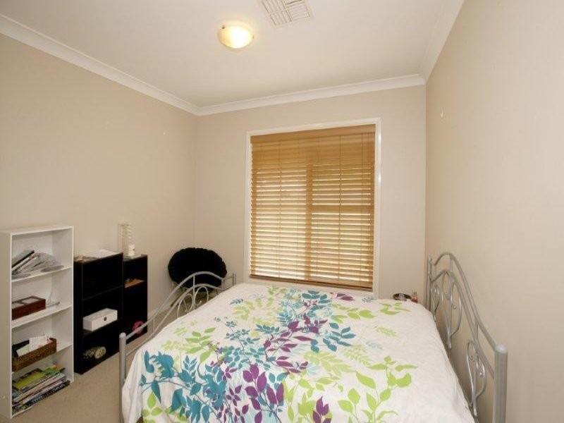 35 John Potts Dr, Junee NSW 2663