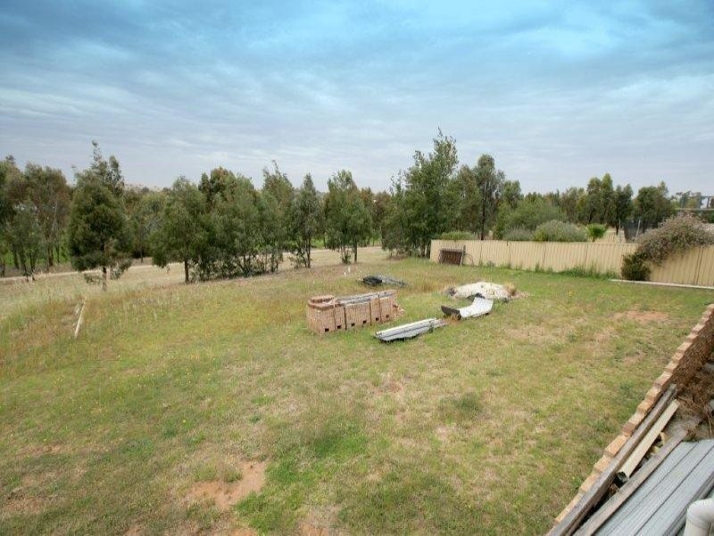 35 John Potts Dr, Junee NSW 2663
