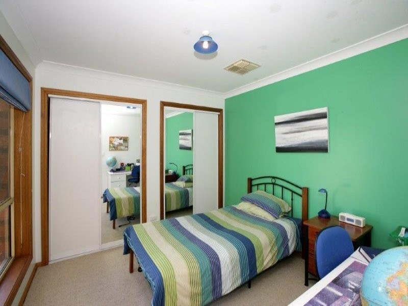 22 Cassia Way, Junee NSW 2663