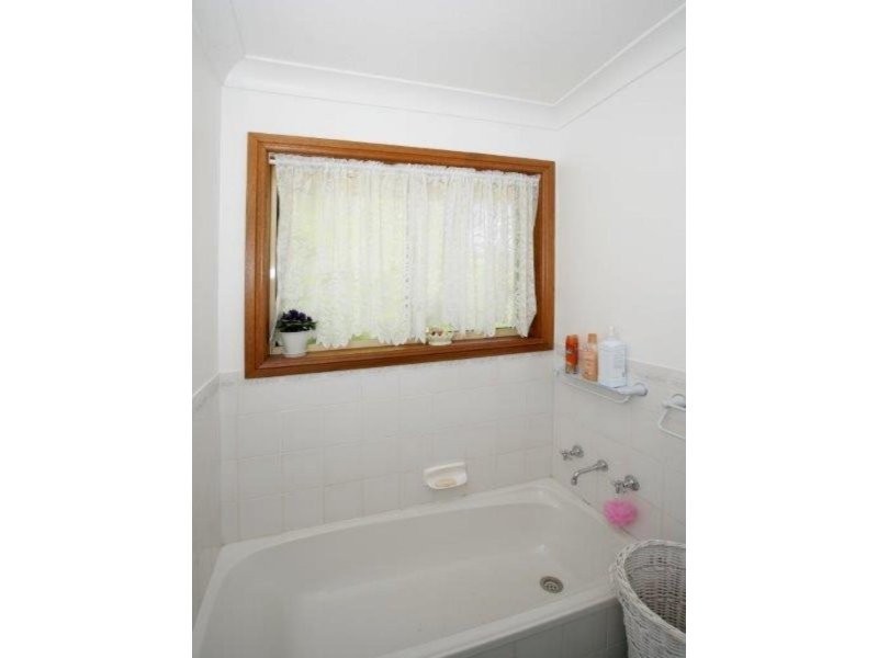 22 Cassia Way, Junee NSW 2663