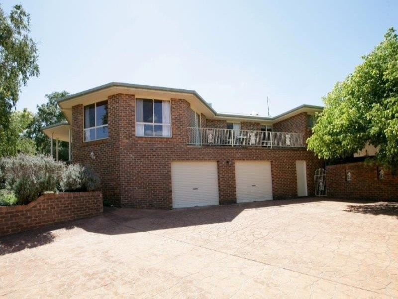 22 Cassia Way, Junee NSW 2663