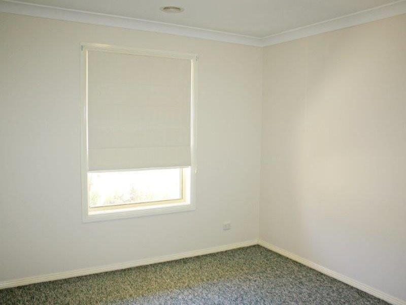 58 Bolton St, Junee NSW 2663
