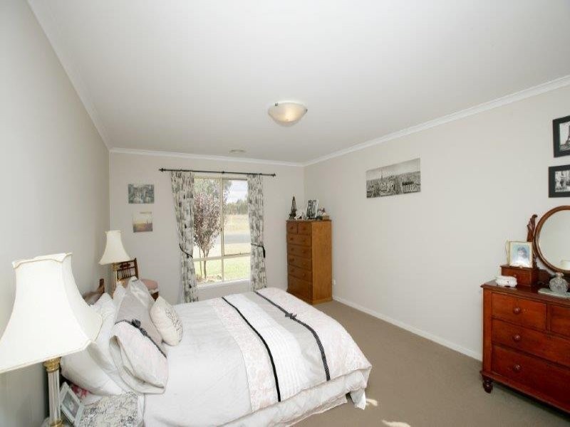 7 Church  St, Junee NSW 2663