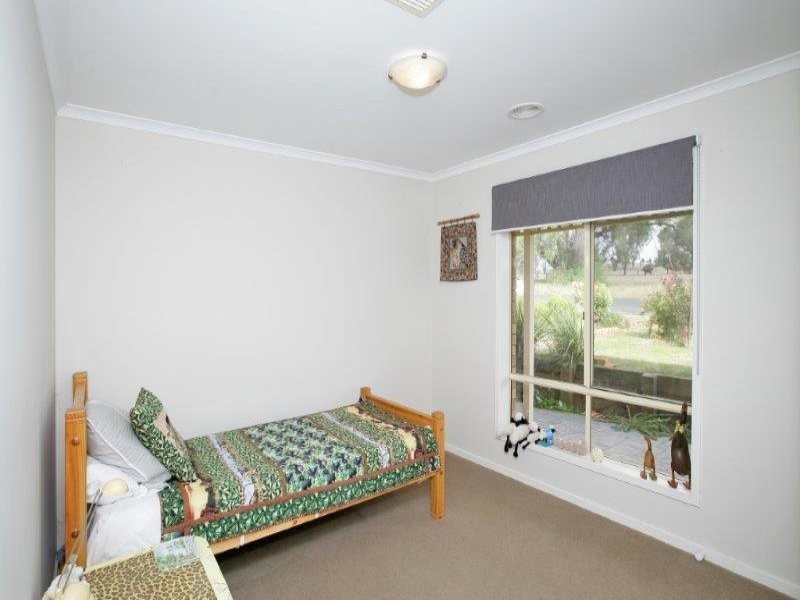 7 Church  St, Junee NSW 2663