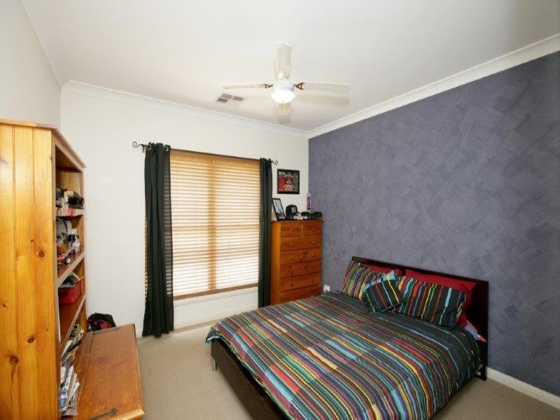 21 Kinvara Dr, Junee NSW 2663