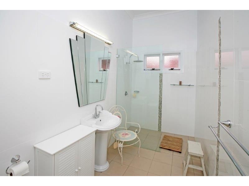 54 Commins St, Junee NSW 2663