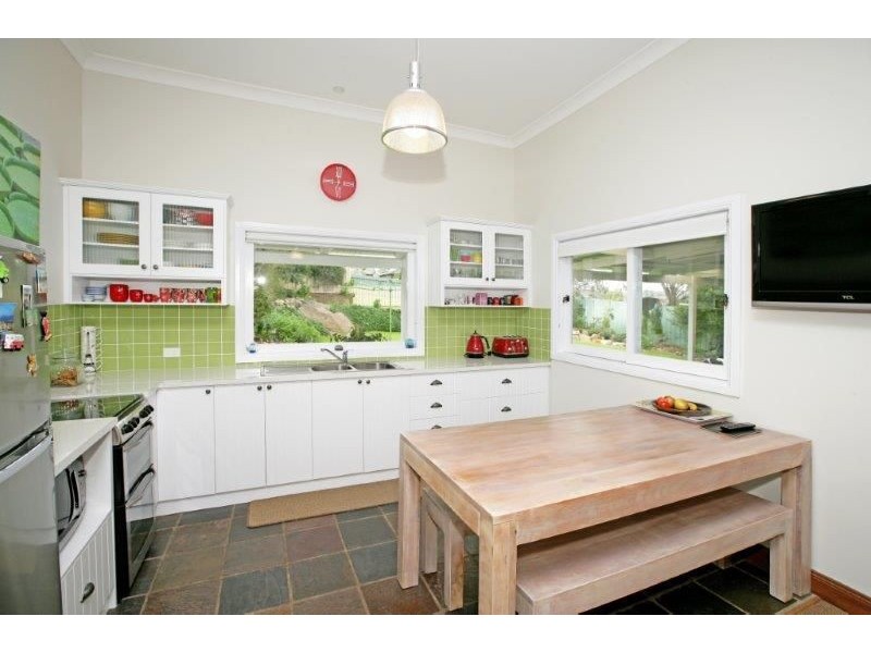 54 Commins St, Junee NSW 2663