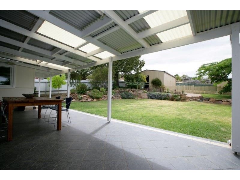 54 Commins St, Junee NSW 2663