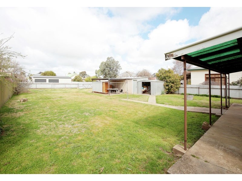 7 Elizabeth Street, Junee NSW 2663