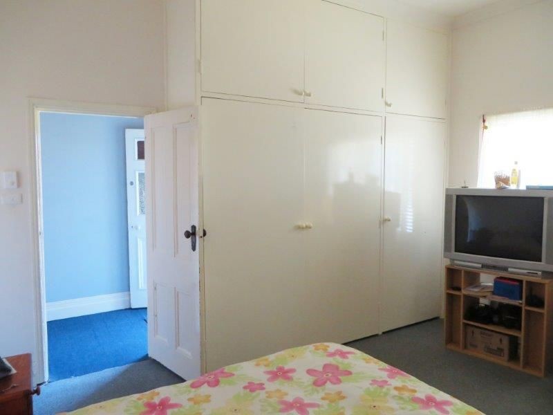 1 Gloucester, Junee NSW 2663