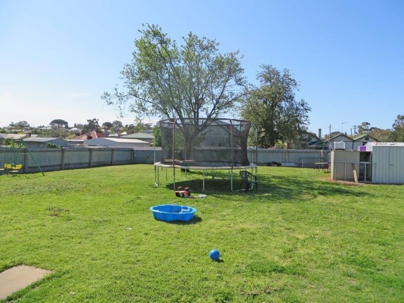 1 Gloucester, Junee NSW 2663