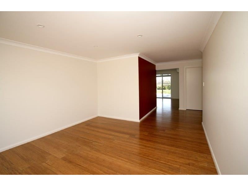 6 Vaughan St, Junee NSW 2663