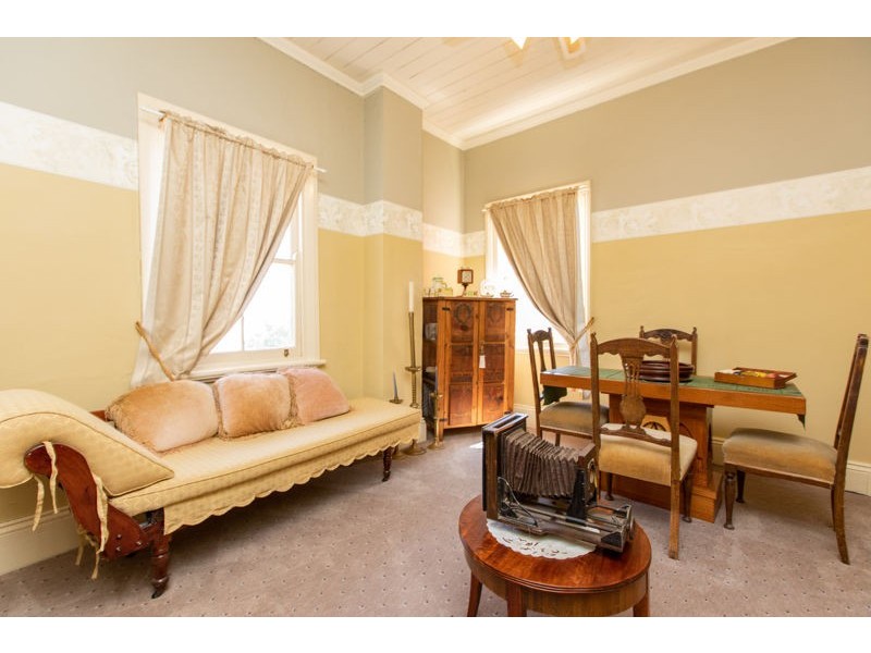 30 Belmore Street, Junee NSW 2663