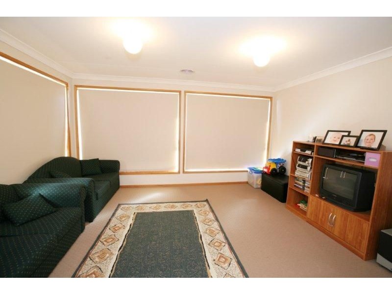 46 Franklin Dr, Estella NSW 2650