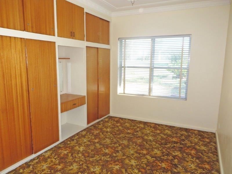 27 Prince St, Junee NSW 2663