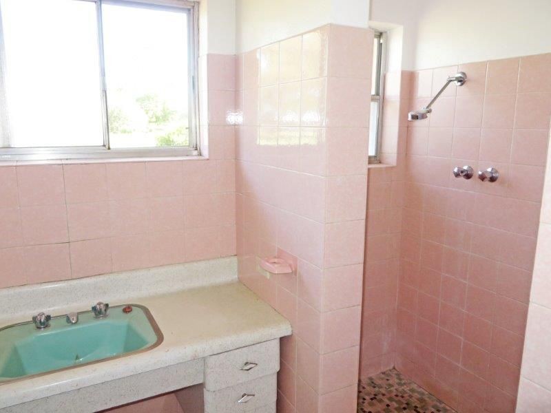 27 Prince St, Junee NSW 2663