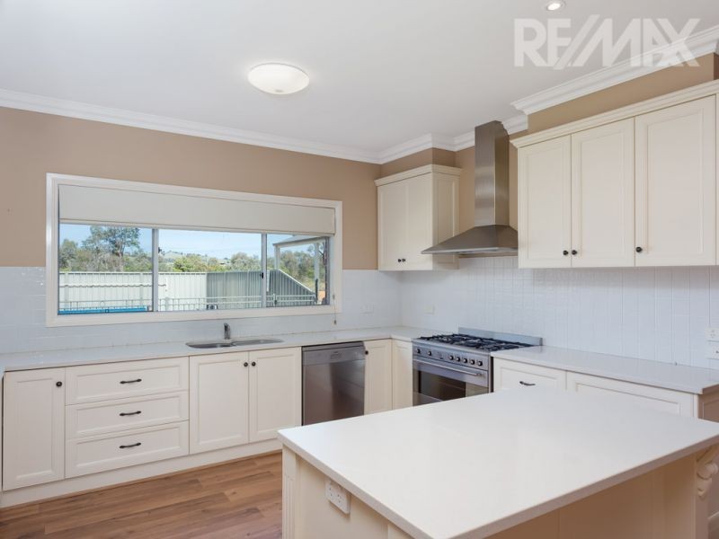 14 Burgan Drive, Springvale NSW 2650