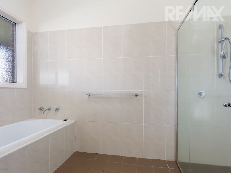 14 Burgan Drive, Springvale NSW 2650