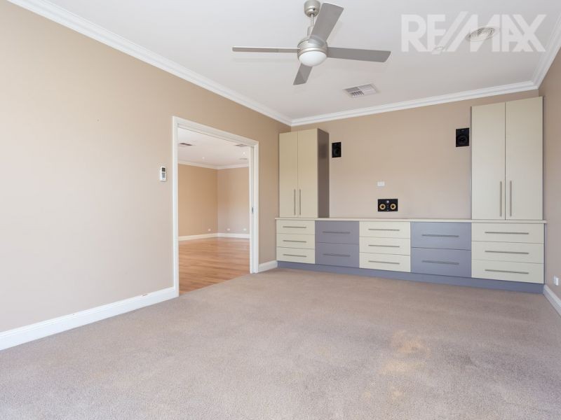 14 Burgan Drive, Springvale NSW 2650