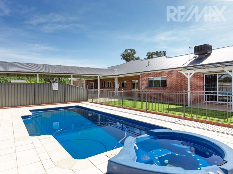 14 Burgan Drive, Springvale NSW 2650