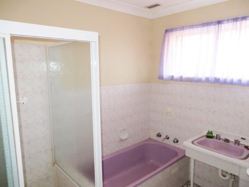 55 Marquis St, Junee NSW 2663