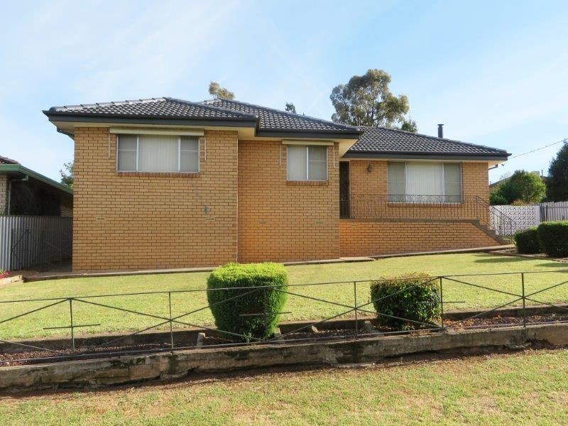 55 Marquis St, Junee NSW 2663