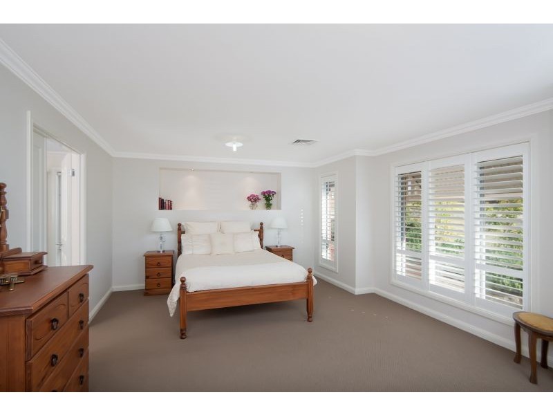 5 Greenway Street, Lloyd NSW 2650