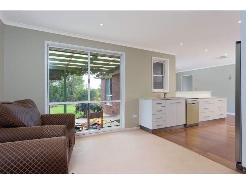 9 Horsley Street, Kooringal NSW 2650