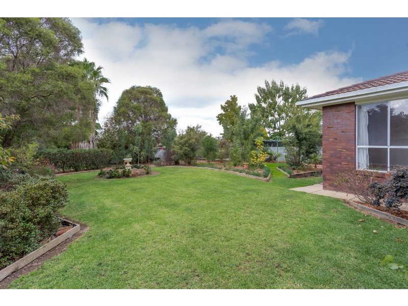 9 Horsley Street, Kooringal NSW 2650