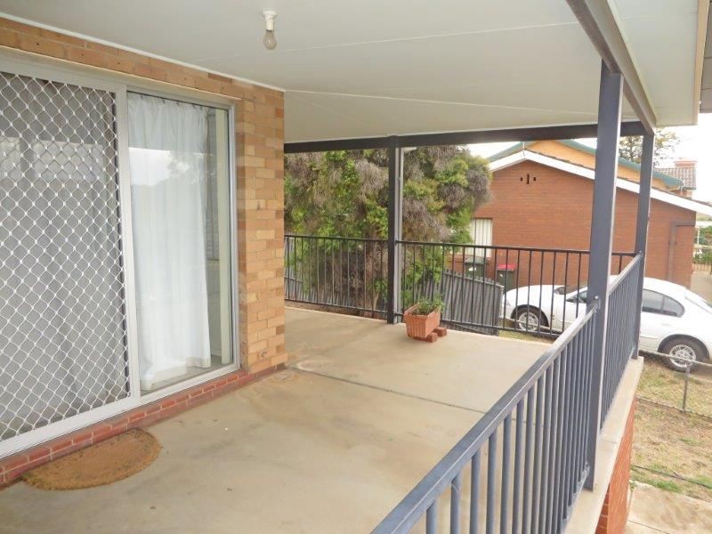 9 Kitchener Street, Junee NSW 2663