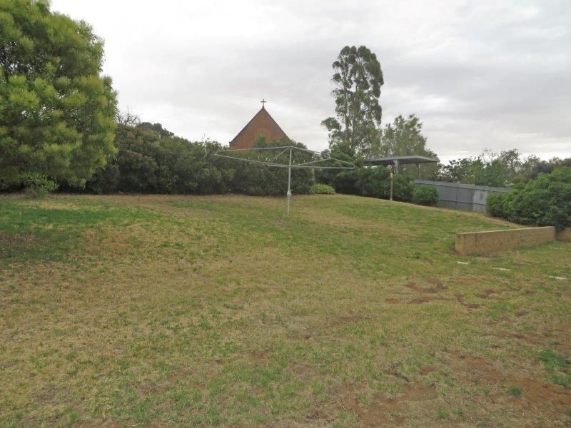 9 Kitchener Street, Junee NSW 2663