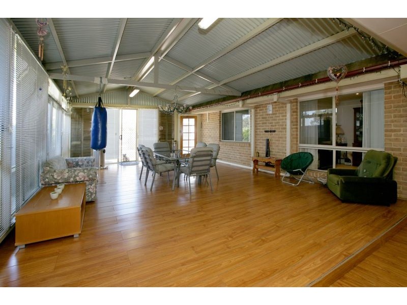 53 Barrima Drive, Glenfield Park NSW 2650