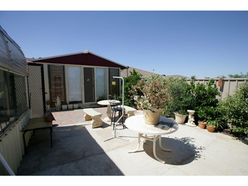 53 Barrima Drive, Glenfield Park NSW 2650