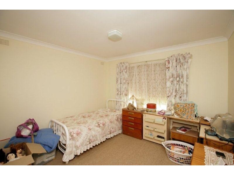 25 Acacia Street, Junee NSW 2663