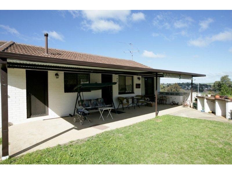 25 Acacia Street, Junee NSW 2663
