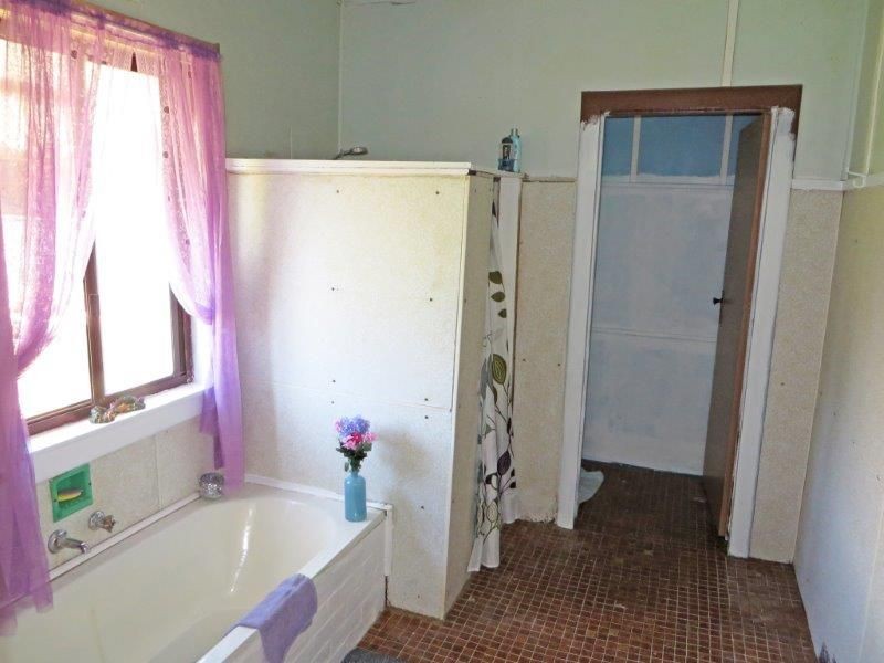 10 Fitzroy St, Junee NSW 2663