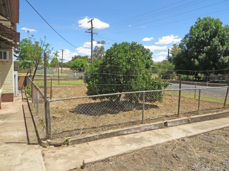 10 Fitzroy St, Junee NSW 2663