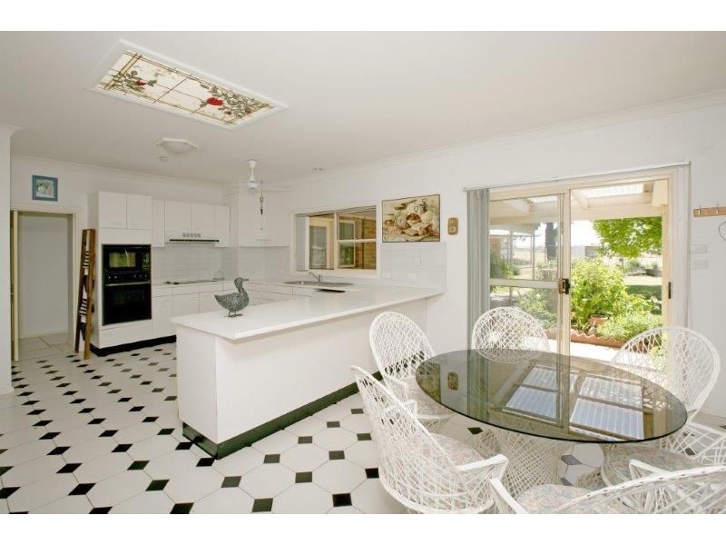 131 Albert St, Junee NSW 2663