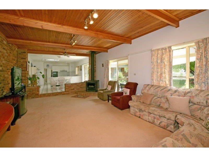 131 Albert St, Junee NSW 2663