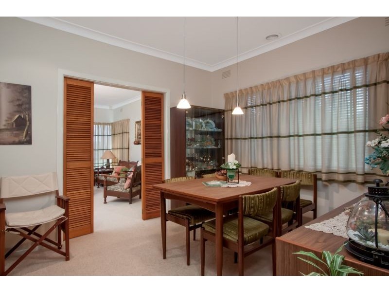 26 Waratah Street, Kooringal NSW 2650