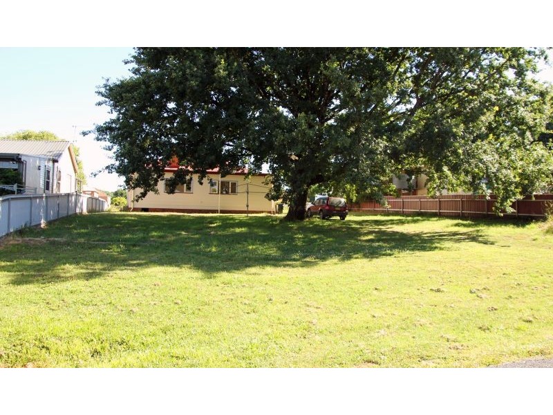 16 Bridge Street, Tumbarumba NSW 2653