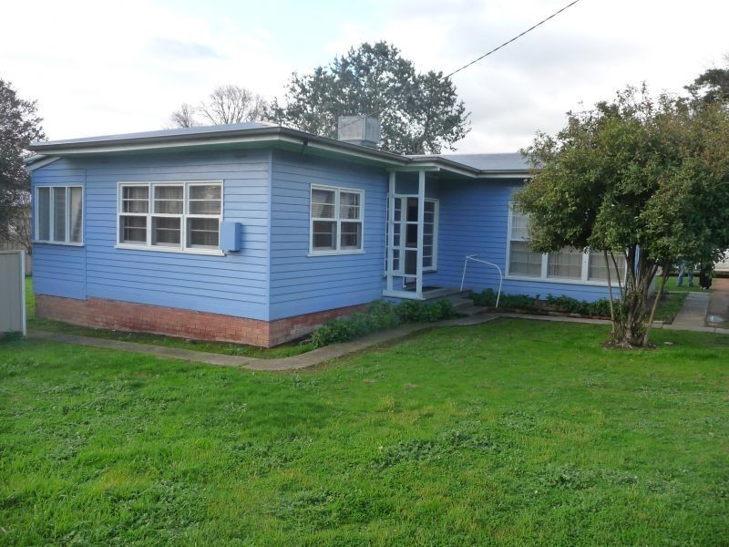 12 Cynthia Street, Tarcutta NSW 2652