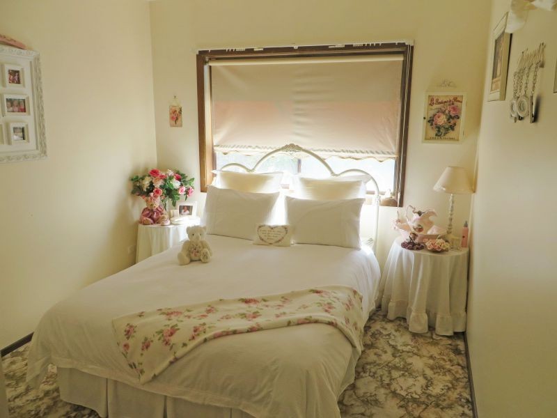 39 Bolton St, Junee NSW 2663