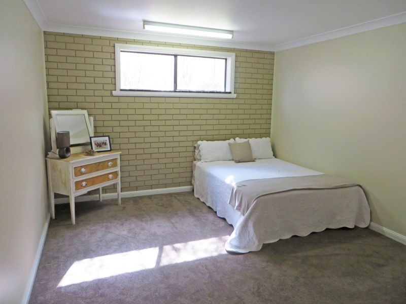 39 Bolton St, Junee NSW 2663