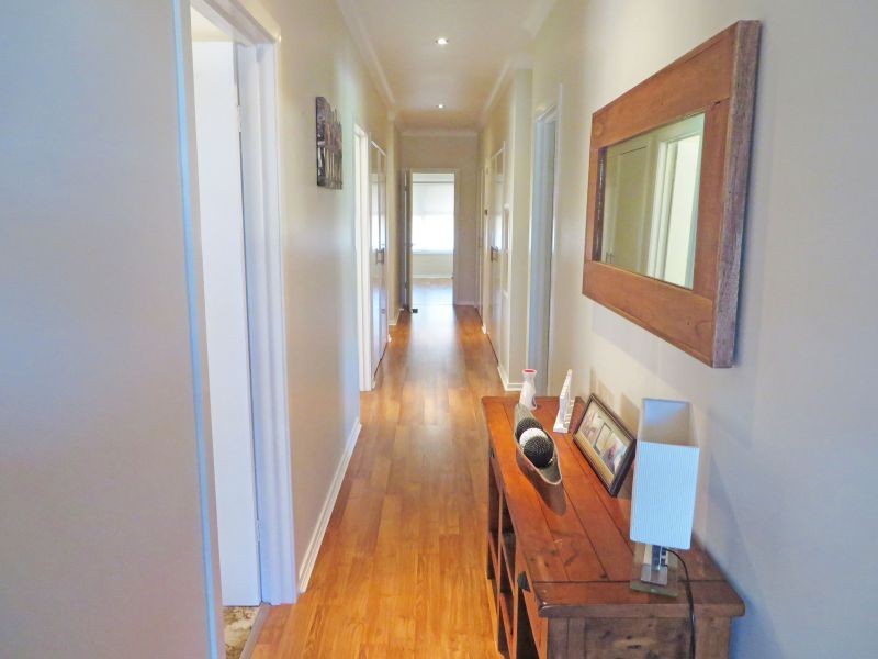 39 Bolton St, Junee NSW 2663