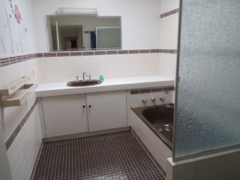 2 Macintosh Place, Wagga Wagga NSW 2650