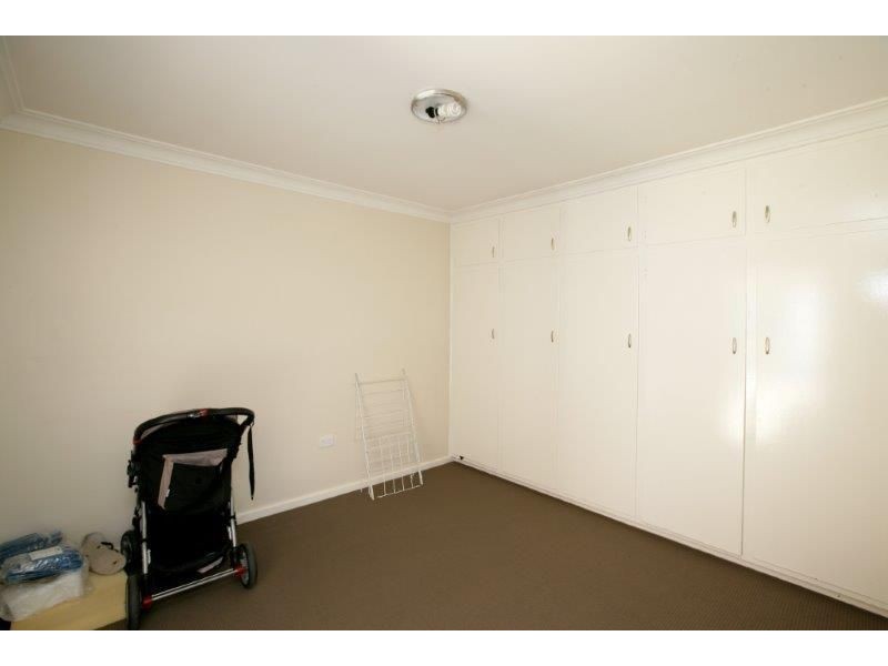 60 Commins Street, Junee NSW 2663