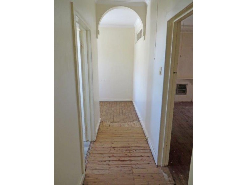 29 Bolton St, Junee NSW 2663