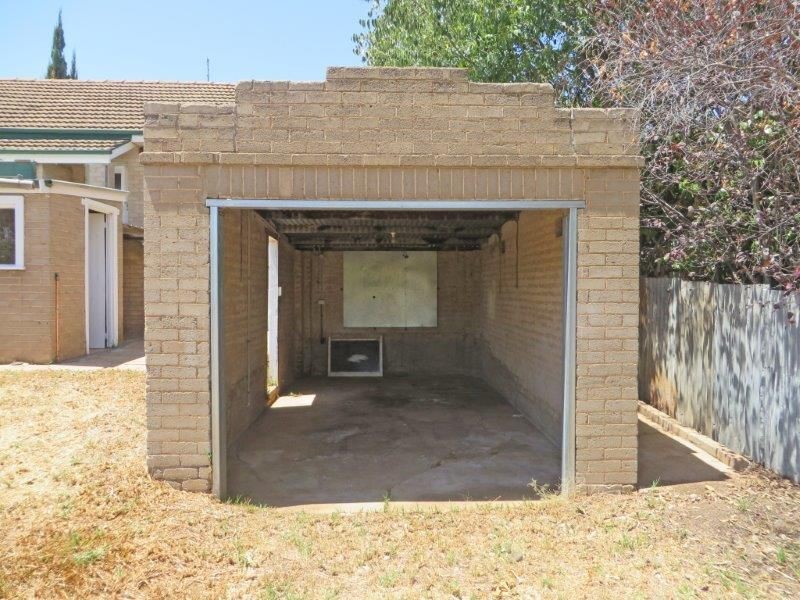 29 Bolton St, Junee NSW 2663